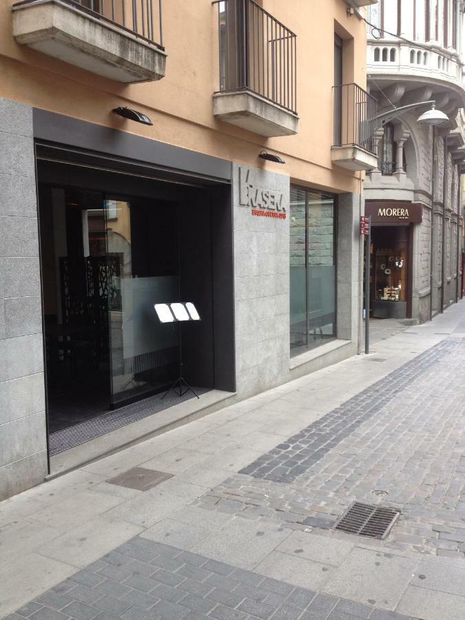 Apartament Centre Historic A Olot Exterior photo